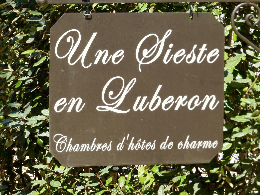 Une Sieste En Luberon Бонньё Экстерьер фото